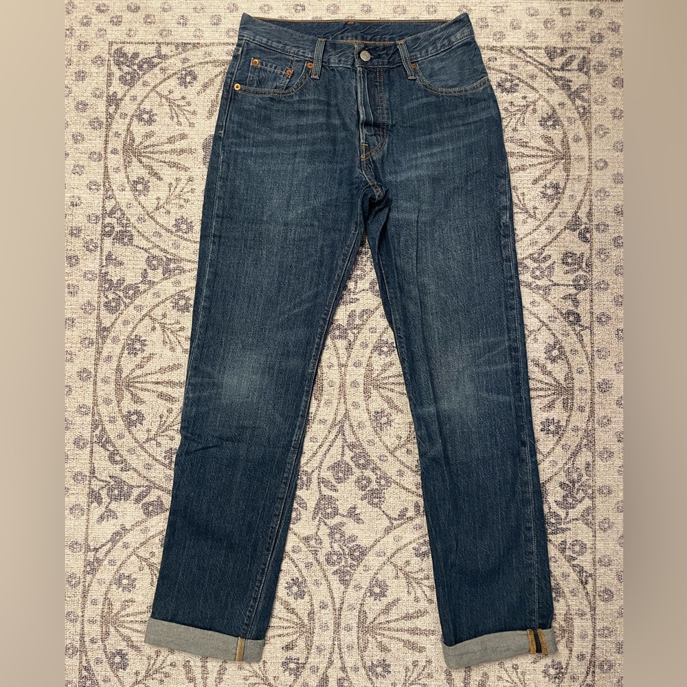 VINTAGE LEVIS Women’s 501s Size 28